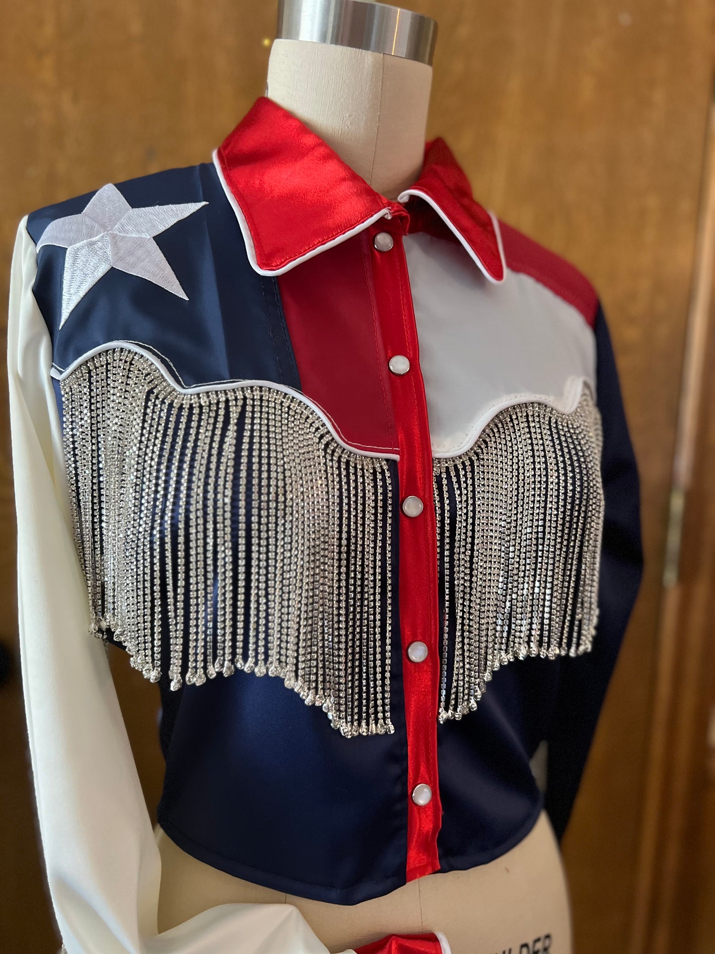 The Lone Star Pearl Snap Jacket - Cropped, Texas Flag